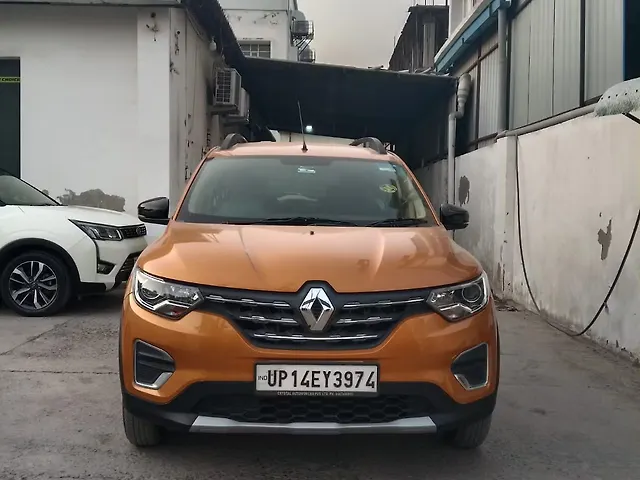 Used 2021 Renault Triber in Noida