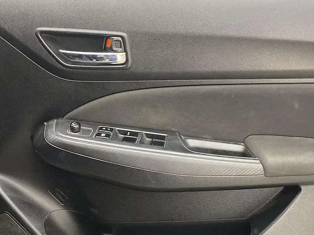 Used Maruti Suzuki Swift [2021-2024] VXi AMT [2021-2023] in Hyderabad
