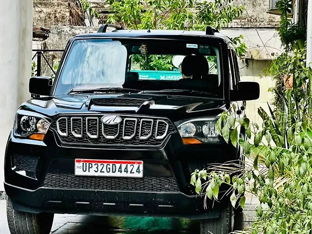 Used 2015 Mahindra Scorpio in Lucknow