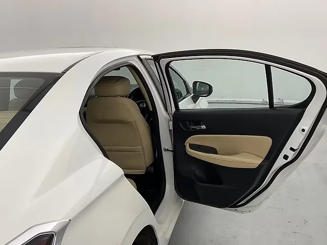 Used Honda City 4th Generation ZX CVT Petrol [2017-2019] in Lucknow