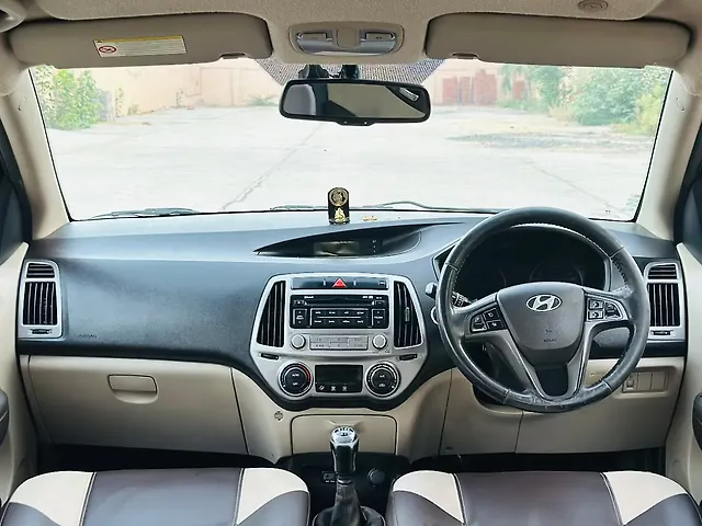 Used Hyundai i20 [2010-2012] Asta 1.4 CRDI in Vadodara