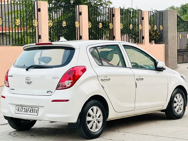 Used Hyundai i20 [2010-2012] Asta 1.4 CRDI in Vadodara