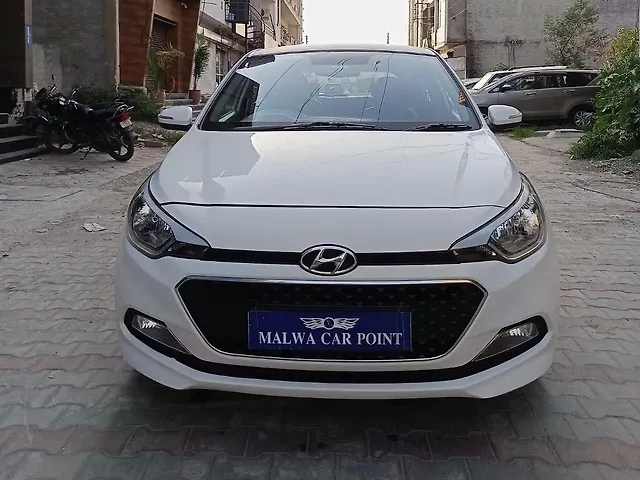 Used 2015 Hyundai Elite i20 in Zirakpur