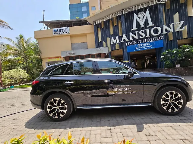 Used Mercedes-Benz GLC 220d 4MATIC in Pune