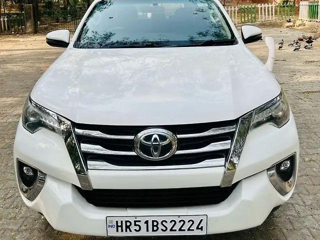 Used 2018 Toyota Fortuner in Delhi