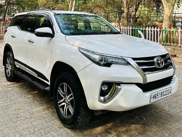 Used Toyota Fortuner [2016-2021] 2.8 4x2 MT [2016-2020] in Delhi
