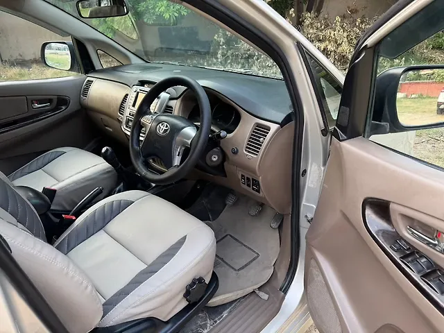 Used Toyota Innova [2013-2014] 2.5 VX 7 STR BS-III in Jalandhar