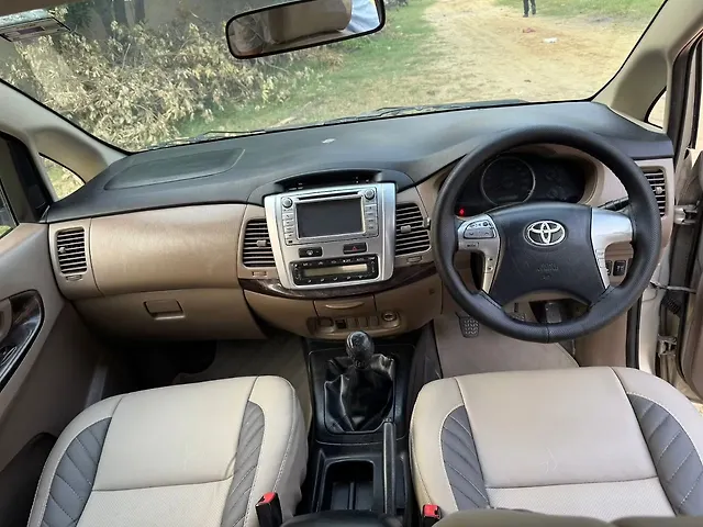 Used Toyota Innova [2013-2014] 2.5 VX 7 STR BS-III in Jalandhar