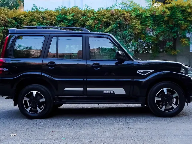 Used Mahindra Scorpio S11 MT 7S in Delhi