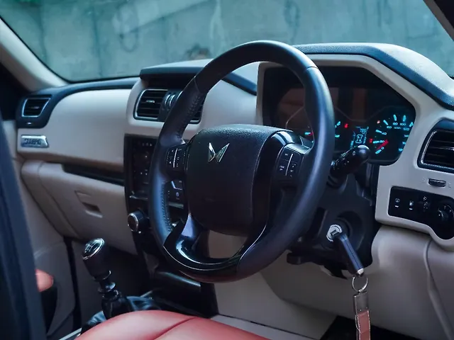 Used Mahindra Scorpio S11 MT 7S in Delhi