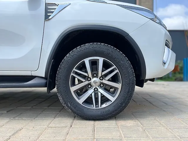 Used Toyota Fortuner [2016-2021] 2.8 4x2 MT [2016-2020] in Bangalore