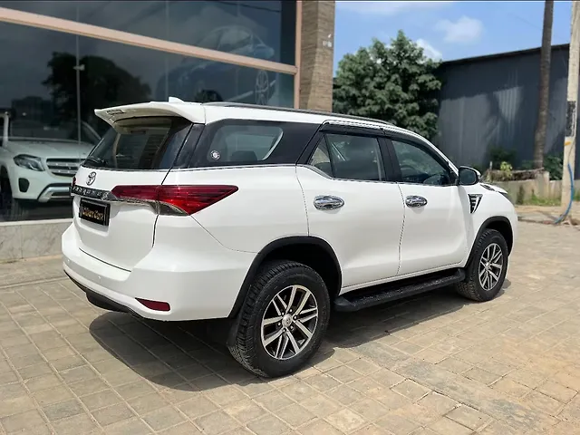 Used Toyota Fortuner [2016-2021] 2.8 4x2 MT [2016-2020] in Bangalore