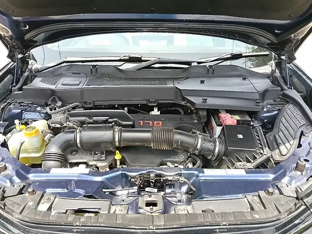 Used Tata Safari Accomplished Plus Dual Tone AT 7 STR in Delhi