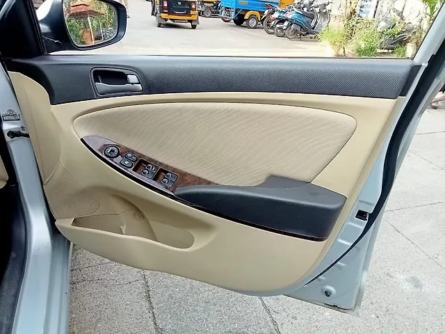 Used Hyundai Verna [2015-2017] 1.6 VTVT S in Mumbai