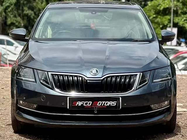 Used 2018 Skoda Octavia in Mumbai