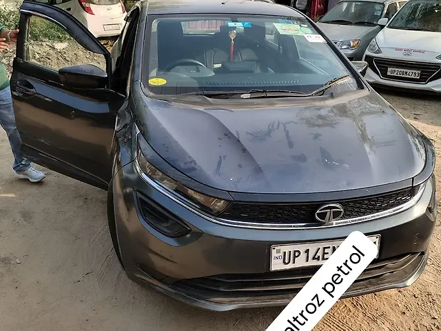 Used 2020 Tata Altroz in Meerut