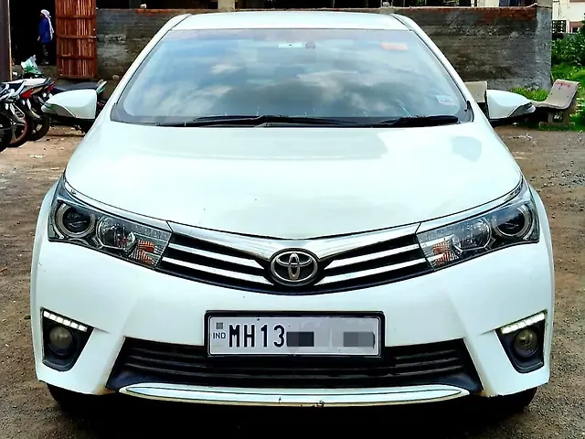 Used 2014 Toyota Corolla Altis in Sangli