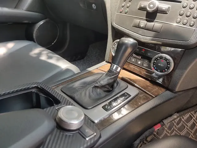 Used Mercedes-Benz C-Class [2007-2010] 220 CDI Avantgarde AT in Hyderabad