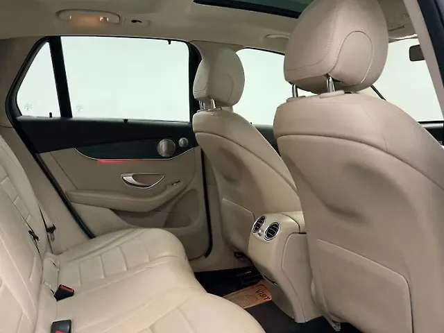 Used Mercedes-Benz GLC [2019-2023] 220d 4MATIC Progressive in Pune