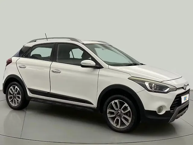 Used 2015 Hyundai i20 Active in Noida