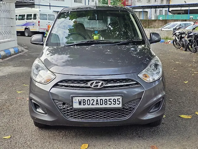 Used 2013 Hyundai i10 in Kolkata