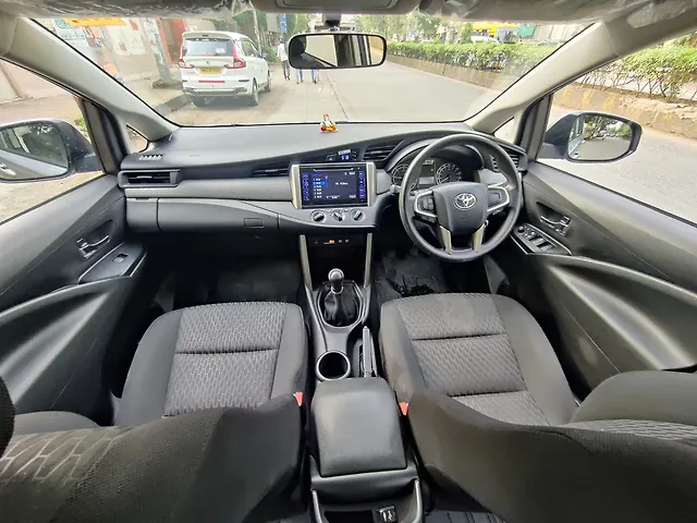 Used Toyota Innova Crysta [2016-2020] 2.4 G 7 STR [2016-2017] in Mumbai