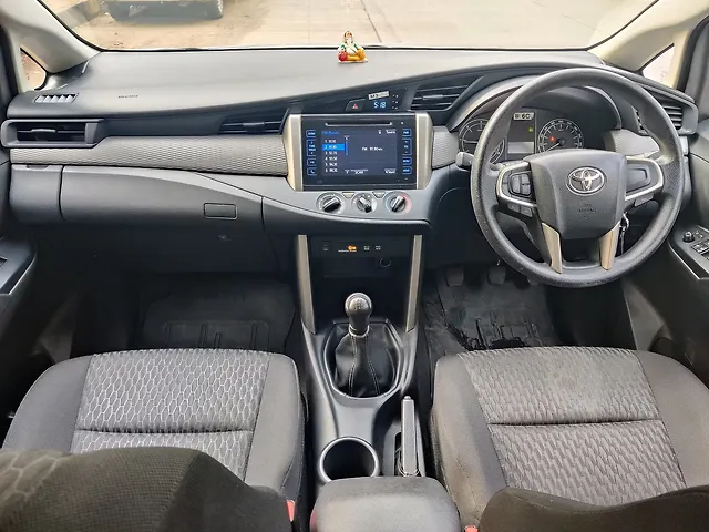 Used Toyota Innova Crysta [2016-2020] 2.4 G 7 STR [2016-2017] in Mumbai