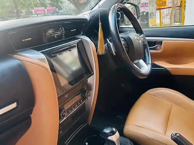 Used Toyota Fortuner [2016-2021] 2.8 4x2 AT [2016-2020] in Delhi