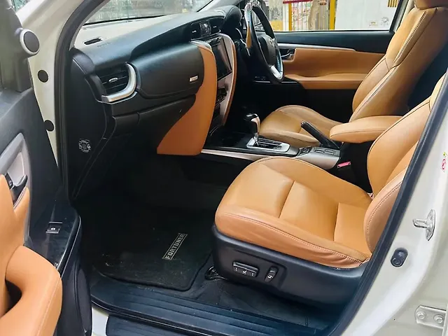 Used Toyota Fortuner [2016-2021] 2.8 4x2 AT [2016-2020] in Delhi