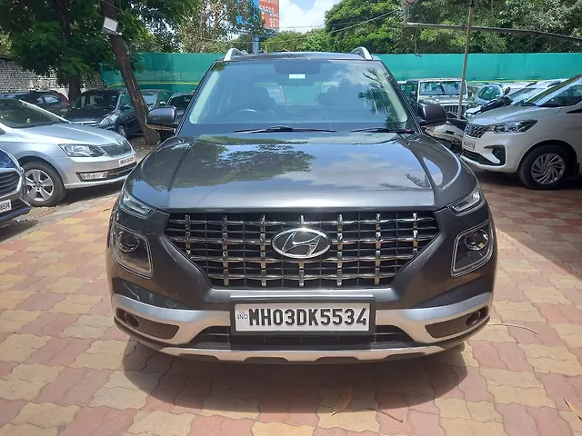 Used 2020 Hyundai Venue in Mumbai