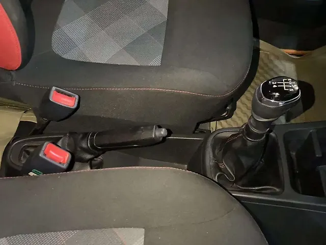Used Renault Kwid [2015-2019] 1.0 RXT Opt [2016-2019] in Chandigarh