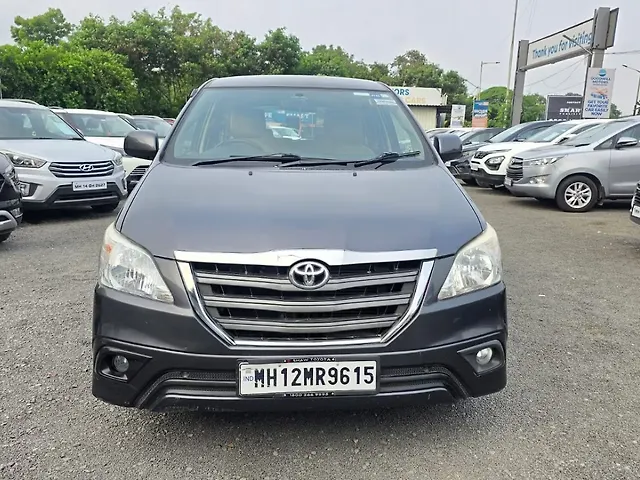 Used 2016 Toyota Innova in Pune
