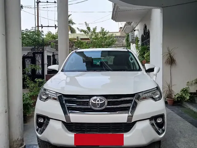 Used Toyota Fortuner [2016-2021] 2.8 4x2 MT [2016-2020] in Lucknow