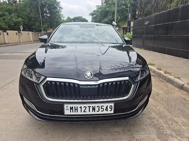 Used 2021 Skoda Octavia in Pune