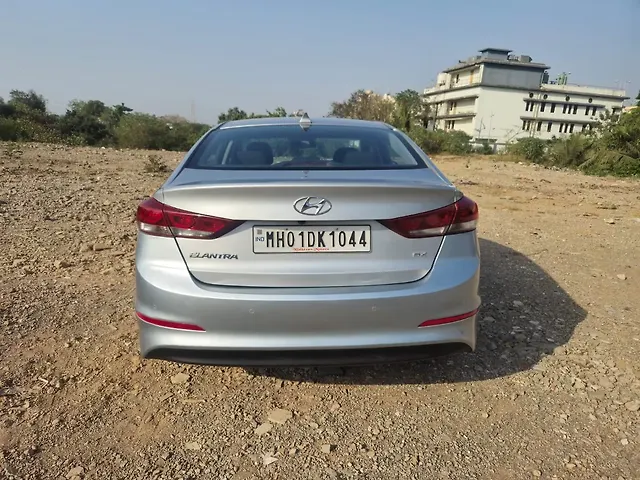 Used Hyundai Elantra SX 2.0 AT in Mumbai
