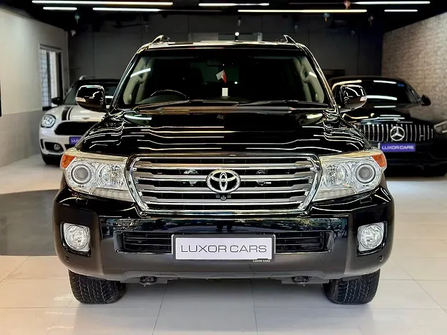 Used 2014 Toyota Land Cruiser in Pune