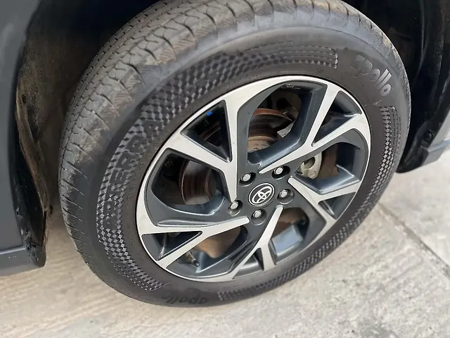 Used Toyota Urban Cruiser Hyryder V AWD NeoDrive [2023-2025] in Kolkata