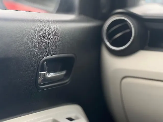 Used Maruti Suzuki Ignis [2017-2019] Zeta 1.2 MT in Kolkata