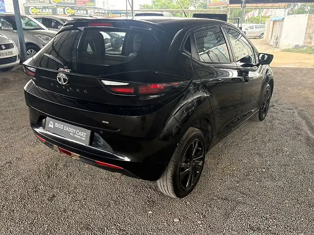 Used Tata Altroz [2020] XZ Plus (S) Dark Edition in Hyderabad