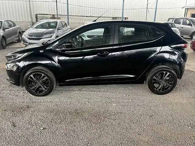 Used Tata Altroz [2020] XZ Plus (S) Dark Edition in Hyderabad