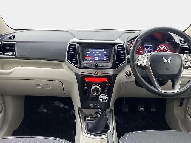 Used Mahindra XUV300 [2019-2024] W8 1.5 Diesel [2020] in Hyderabad