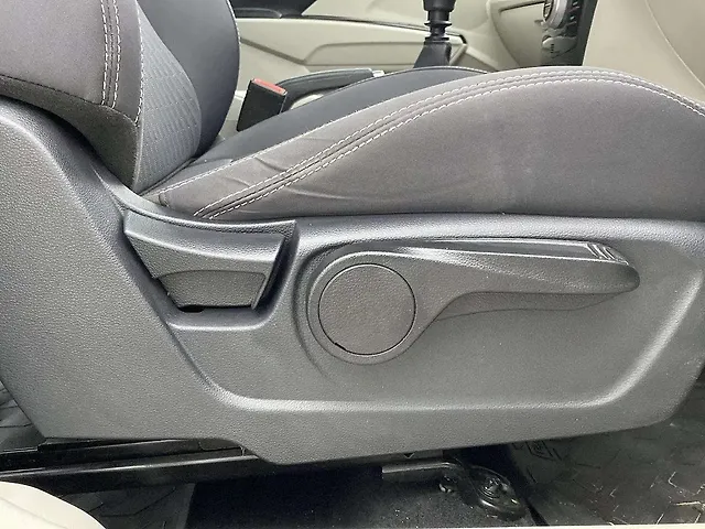 Used Mahindra XUV300 [2019-2024] W8 1.5 Diesel [2020] in Hyderabad