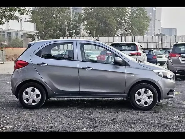 Used Tata Tiago [2016-2020] Revotron XTA [2017-2019] in Ahmedabad