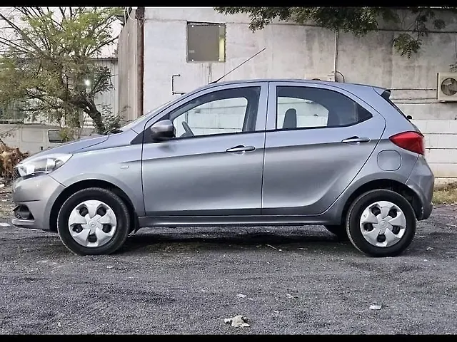 Used Tata Tiago [2016-2020] Revotron XTA [2017-2019] in Ahmedabad