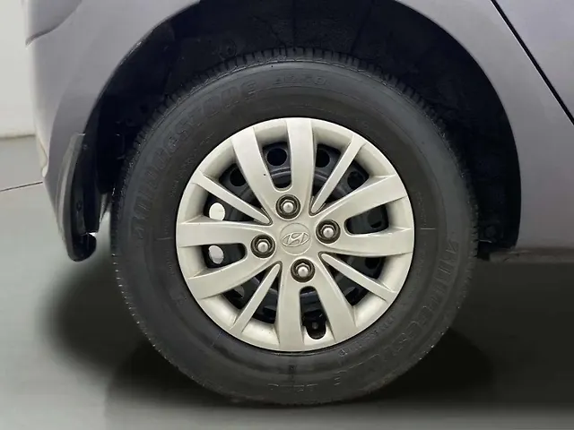 Used Hyundai i10 [2010-2017] Magna 1.1 iRDE2 [2010-2017] in Bangalore