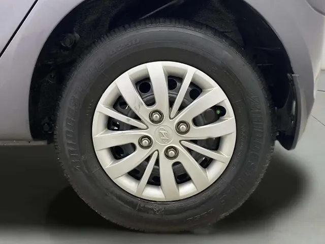 Used Hyundai i10 [2010-2017] Magna 1.1 iRDE2 [2010-2017] in Bangalore