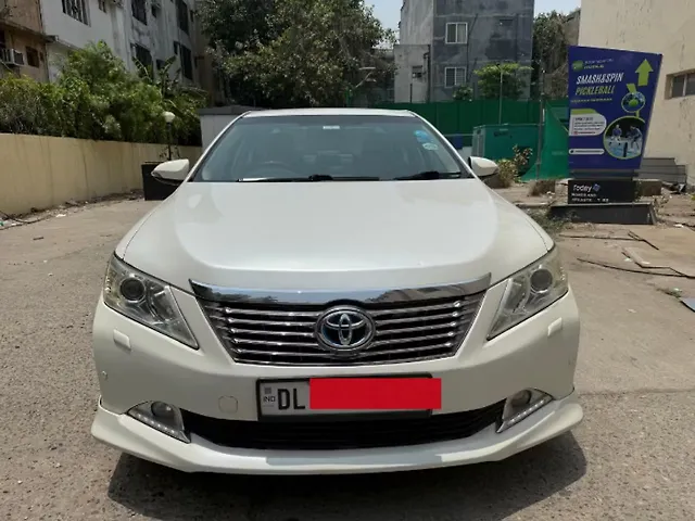 Used 2013 Toyota Camry in Delhi