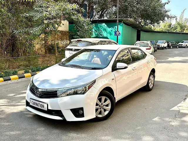 Used 2014 Toyota Corolla Altis in Delhi