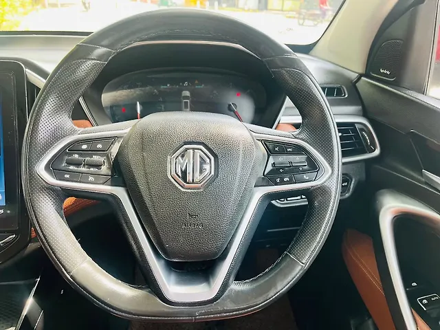 Used MG Hector Plus [2020-2023] Sharp 1.5 Petrol Turbo CVT 6-STR in Delhi