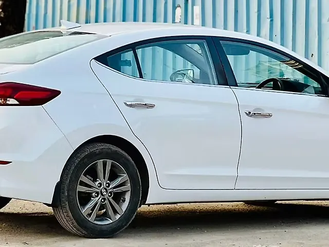 Used Hyundai Elantra [2016-2019] 1.6 SX (O) in Mumbai